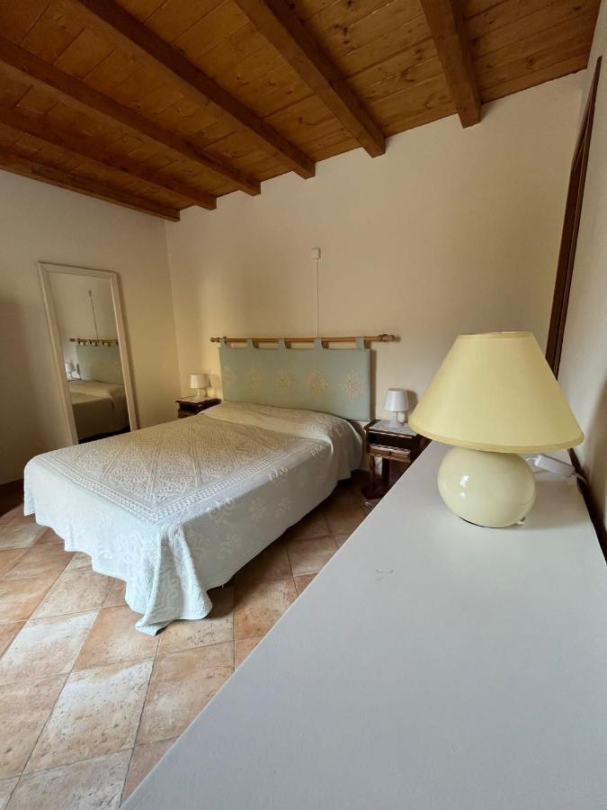 Casa Nel Borgo Di San Pantaleo Villa Exteriör bild